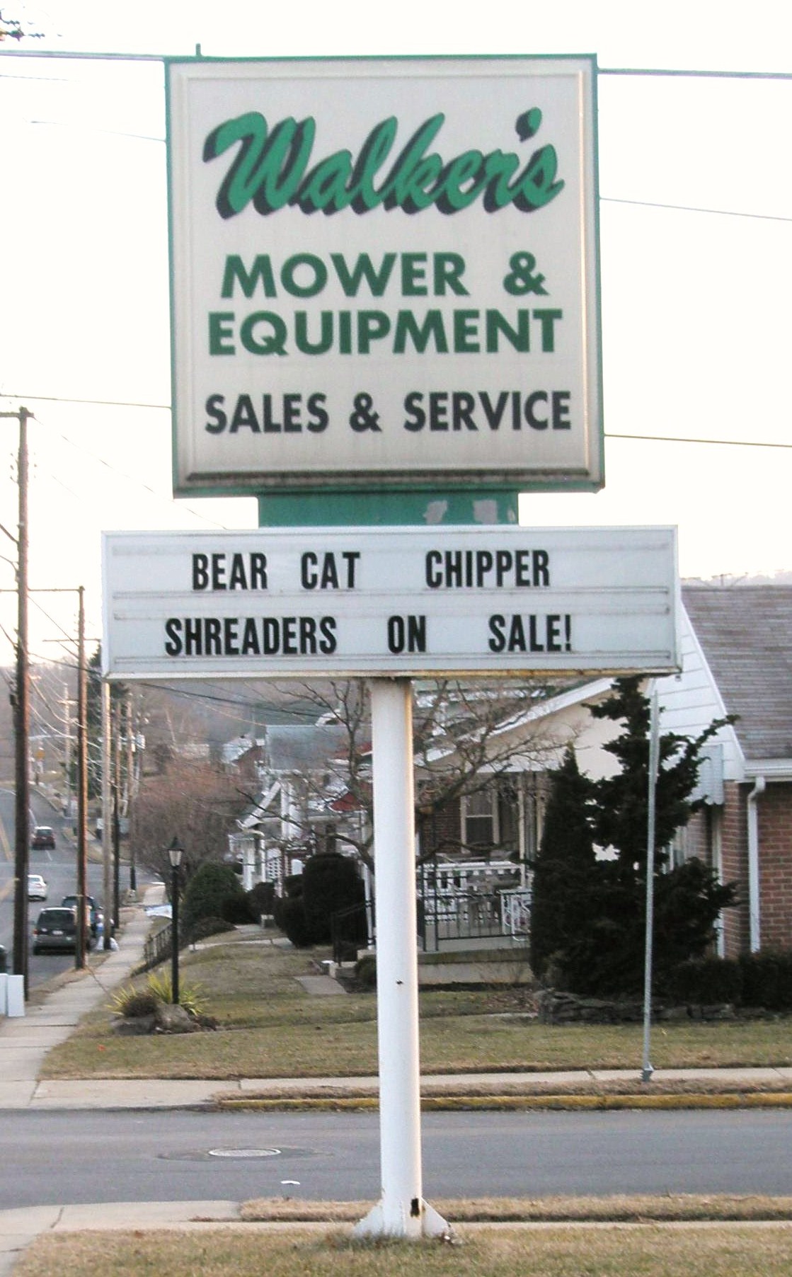 Walkers mower and equipment clearance
